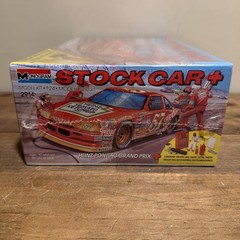 NEW Monogram Model Hut Stricklin 1/24 Heinz Pontiac GRAND PRIX Stock Car #2914