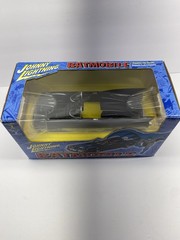 Johnny Lightning Batmobile 1:24 Diecast Prepainted Model Kit DC Comics Batman