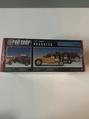 AMT ERTL PRO SHOP 1932 Ford Roadster 3 In 1 1:25 Scaled Sealed In Plastic
