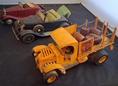 1:24 Vintage Monogram Beer Wagon survivor + AMT 32 roadster Pyro Packard parts
