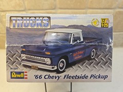 Revell ’66 Chevy Fleetside Pickup 1:25 scale, Kit #85-7225 !!Factory Sealed!!