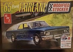 AMT 1965 Ford Fairlane Modified Stocker 1/25 Scale Model Car Kit #AMT1190/12