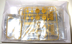 Takara Tomy Thunderbird Realistic Model Kit 01 Thunderbird S 1/48 Scale Japan