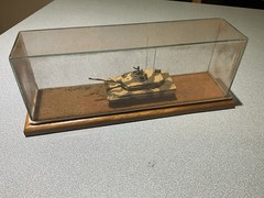 PROFESSIONAL MODEL French AMX-30 Battle Tank VENEZUELA ARMY ACRYLIC / WOODEN BOX