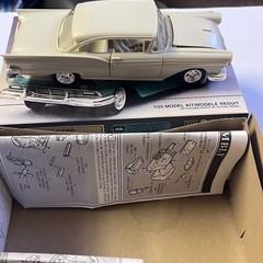 AMT 8028 1957 Ford Fairlane 500 Hardtop 3n1 1/25 McM KIT FS