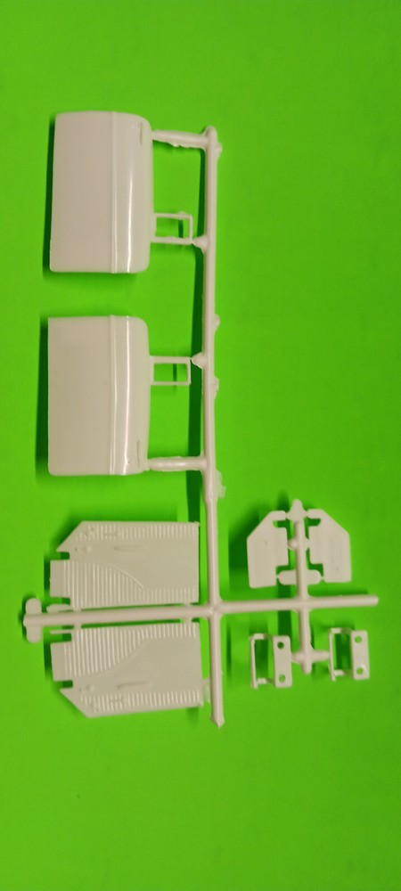 1957 Chevy Bel Air Hardtop 1/25 OLD REVELL TOOLING Doors Hinges Model Car Parts