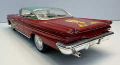 AMT 1:25 1960 Pontiac Bonneville Lowrider Vintage Klaver Collection Built Model