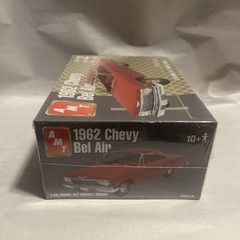 AMT 1962 Chevy Bel Air 1/25 Plastic Car Model Kit 38218 Free Shipping