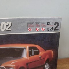 AMT/Ertl’69 Boss 302 Pre-Painted Metal Body 1998 1:25 Model Kit Sealed Mustang