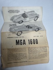 VTG Lindbergh Jaguar XK 120 Plastic Model Construction Kit
