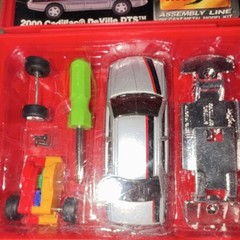 Maisto Motorized Diecast Model Kit 2000 Cadillac DeVille DTS Peel & Stick Decal