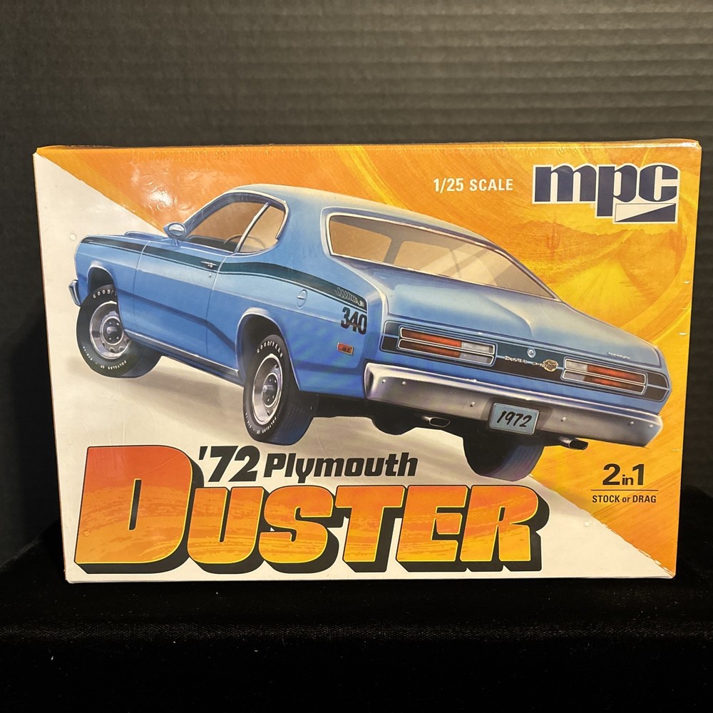 MPC 1006 ‘72 PLYMOUTH DUSTER 2in1 STOCK OR DRAG MODEL KIT-NIB-1/25 SCALE
