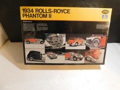 Testors-Italeri 1:24 # 833 1934 Rolls-Royce Phantom II NIB