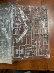 Focke-Wulf Ta 152 H-1 – Zoukei-Mura – 1/48 Unassembled Aircraft Kit No.2