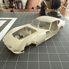 IMAI 1/16 Toyota 2000GT Motorized Model Kit Unbuilt Complete Japan