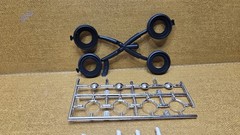 1940 FORD Standard Coupe WW TIRES, RIMS & HUB CAPS 1/25 Monogram Model PARTS