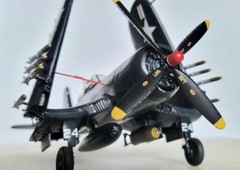 148 American fighter Corsair F4U-4 Revell 85-5248 Plastic Model kit