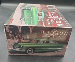 Moebius Models 1954 Hudson Hornet Special 1:25 Plastic Model Kit 1214 NEW SEALED