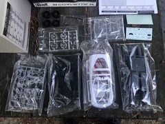 New/Old Stock Revell 2005 Corvette C6 Model Kit, 1:25 Scale