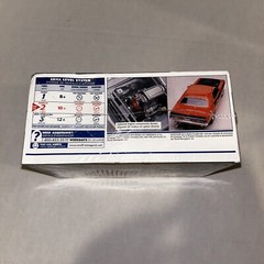 New Sealed 1/24 Revell ’70 Dodge Challenger 2in1 Model Kit 85-2596 New Sealed