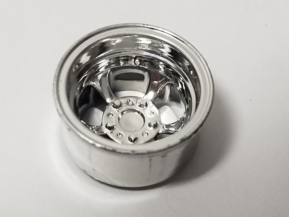 ONE – REAR MAG WHEEL from 1932 Ford Sedan Delivery MPC 1:25 Model Kit 32