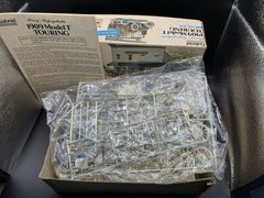 Vintage Gabriel 1909 Model T Touring Car Metal Kit 1/20 Scale Unbuilt Hubley Box