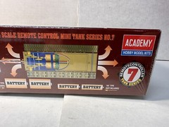 Academy M1A2 Abrams US Main Battle Tank 1/48 Remote Control Model Kit NEW SEALED