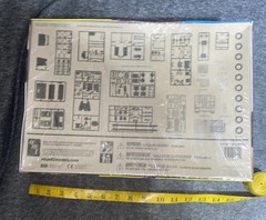 AMT 1/25 Scale Diamond Reo Tractor Truck Model Kit Cummins NTC350 NOS Sealed