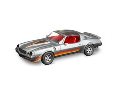 Revell 14526 1981 Chevrolet 20.8 inches x 8.3 x 5.6 inches, White