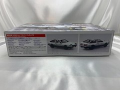 Aoshima 1/24 Initial D Series Fujiwara Takumi AE86 Trueno with Driver Figure
