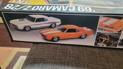 Revell 12812 1969 Camaro Z/28 1:12 Scale 175-Piece Skill Level 5 Model Kit NIB