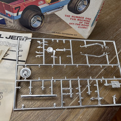 MPC Universal Dune Buggy 1960s Vintage Plastic Model Kit 405-200
