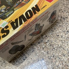 AMT1142M/122 1972 Chevy Nova SS Pro Stocker Model Kit 1:25
