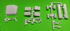 Mack R685ST 1/25 AMT Air Dam Fuel Tanks Exhaust Stacks Battery Boxes Semi Truck