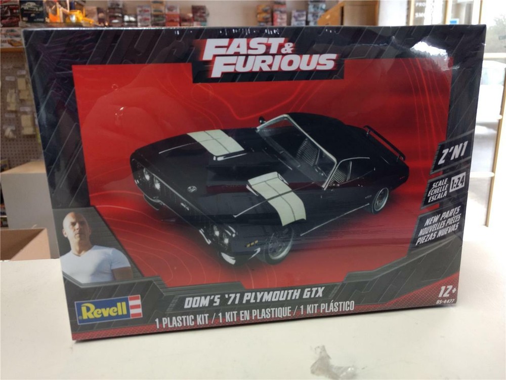 Revell 4477 Dom’s ’71 Plymouth GTX model kit