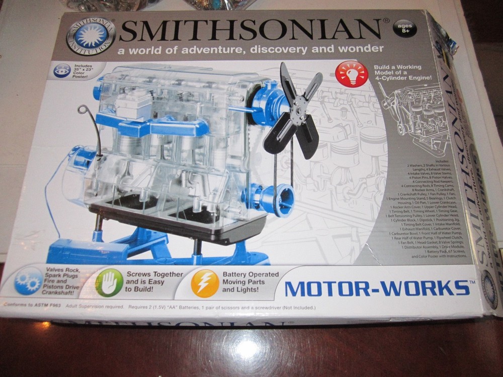 SMITHSONIAN INSTITUTION MOTOR-WORKS – BUILDING MODEL OF 4 CYLINDER ENGINE