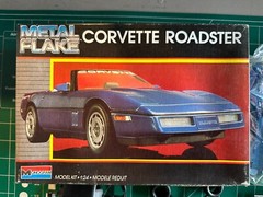 Monogram Metal Flake Corvette Roadster Model Kit  1:24 scale 