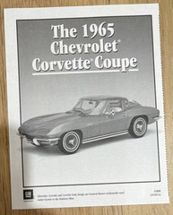 Danbury Mint 1965 Chevrolet Corvette Nassau Blue 1:24 Scale Car