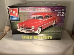 AMT ERTL #31762 1:25 Scale ‘49 Mercury Open Box Parts Are In Plastic Bags sealed