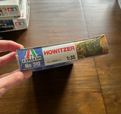 In Box Italeri 105MM Howitzer M101 Cannon 1:35 Unassembled In plastic, Vintage