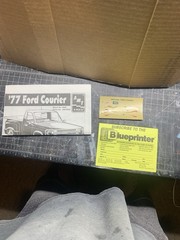 AMT Ertl 1:25 Ford Courier Model Kit Unassembled White Black Chrome Plastic 1977