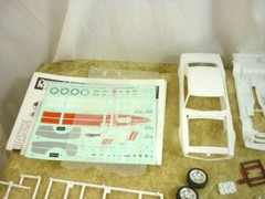 Revell 69 Camaro Z/28 RS 1:25 Model Car Kit Partially Assembled AS-IS 25E026