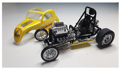 AMC13101 Atlantis. Yellow Fever Competition Coupe – Keeler Kustoms. Scale 1:25