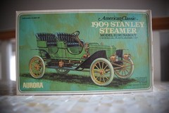 1909 Stanley Steamer Model E2 Runabout 1:16 Aurora 154 American Classic Car Kit