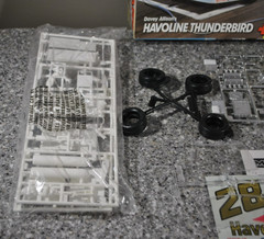 Monogram Davey Allison’s Havoline Thunderbird Stock Car + 1/24 Contents Sealed