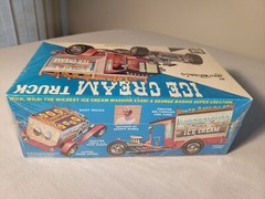 RARE ORIGINAL 1/25 MPC George Barris ICE CREAM TRUCK 269-200 FACTORY SEALED 60s