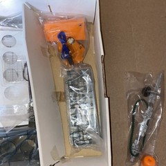 Popular Mechanics For Kids Motor-Works model Engine KIT NEW Open Box Sealed Bags