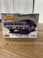 REVELL MUSCLE ’71 Plymouth HEMI Cuda 1:24 Scale Model Kit Sealed