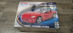 Monogram 1:25 Scale Dodge Viper RT/10 Dream Rides