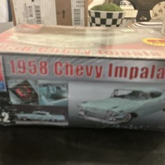 AMT ERTL 1:25 Car Kit 1958 Chevy Impala Classics Factory Sealed